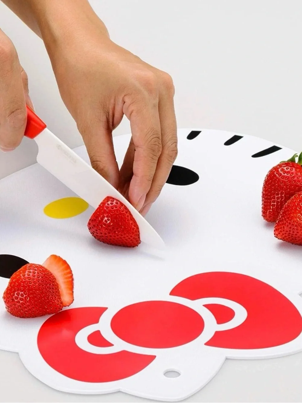 Hello Kitty Red Bow Cutting Board - Cute Character Cutting Mat